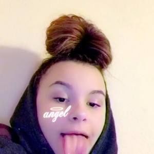 Meet your Posher, Kylie